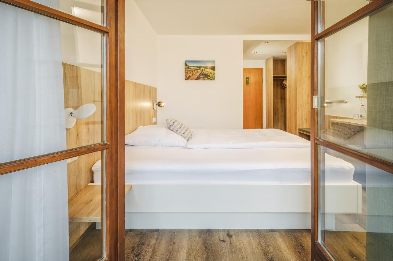 Hotel Garni Gaestehaus Am Muehlbach オットーベウーレン エクステリア 写真