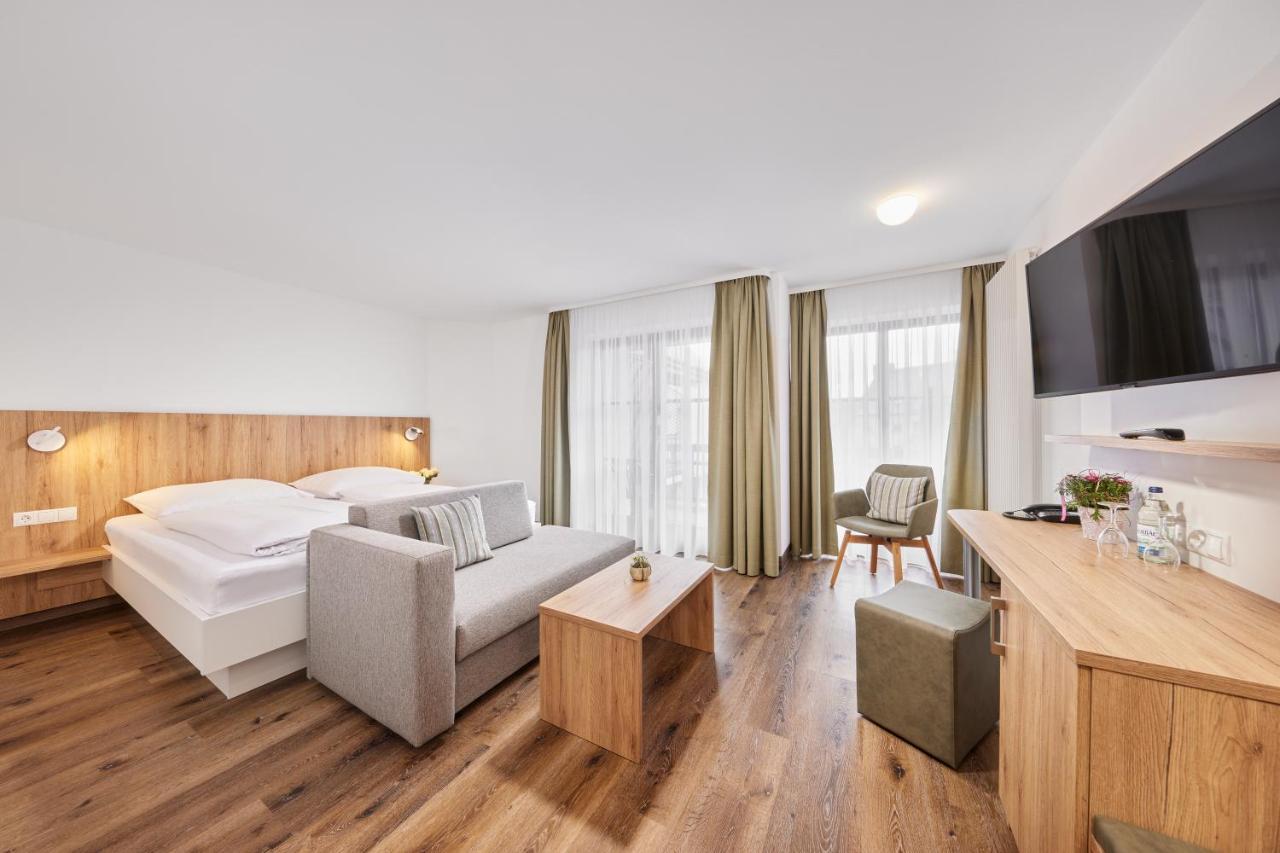 Hotel Garni Gaestehaus Am Muehlbach オットーベウーレン エクステリア 写真