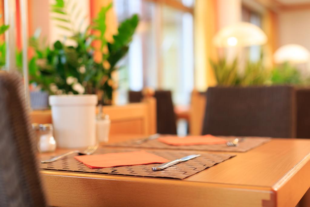 Hotel Garni Gaestehaus Am Muehlbach オットーベウーレン エクステリア 写真