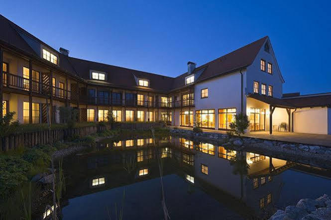 Hotel Garni Gaestehaus Am Muehlbach オットーベウーレン エクステリア 写真